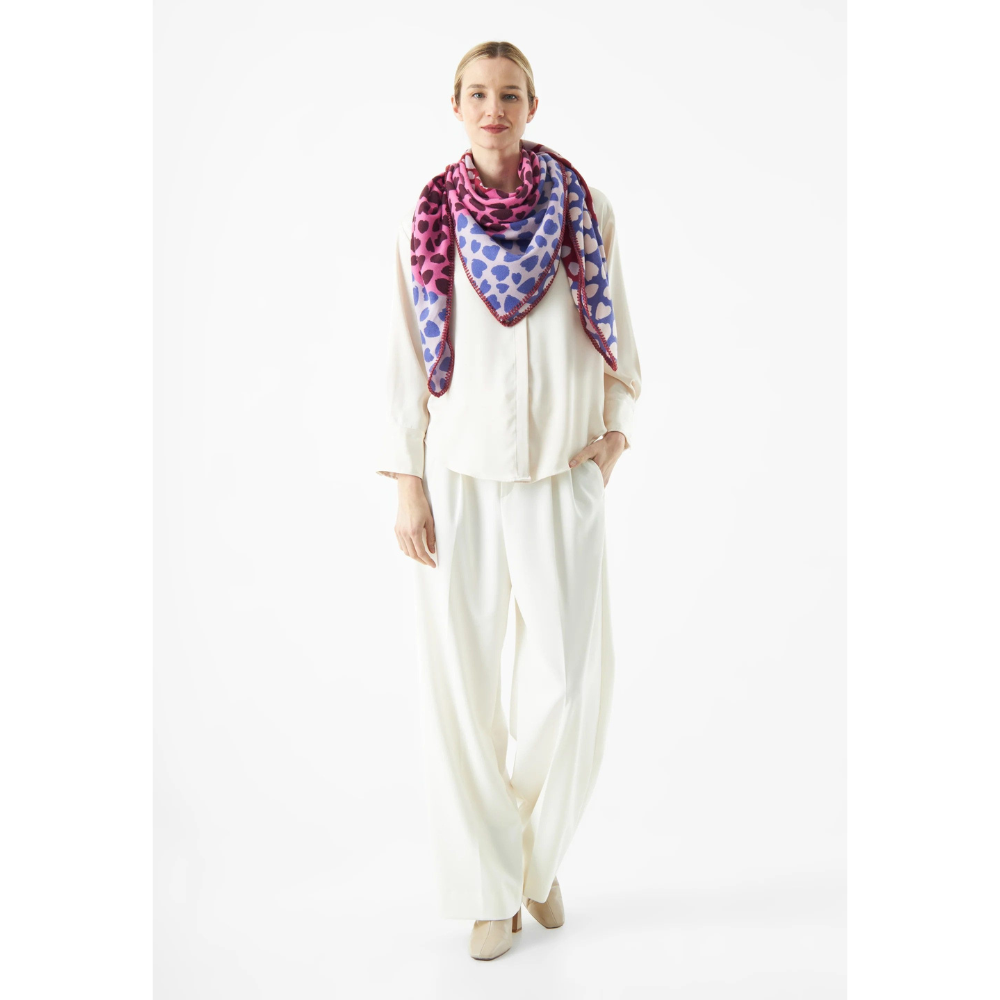 Codello Dreieckstuch mit Allover-Herzmuster – Bild 5