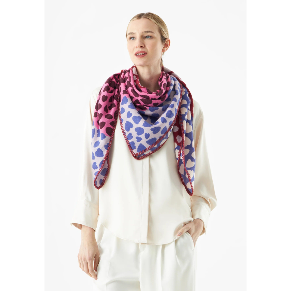 Codello Dreieckstuch mit Allover-Herzmuster – Bild 4
