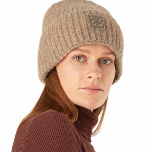 Codello Mütze mit Monogramm-Patch Farbe Beige